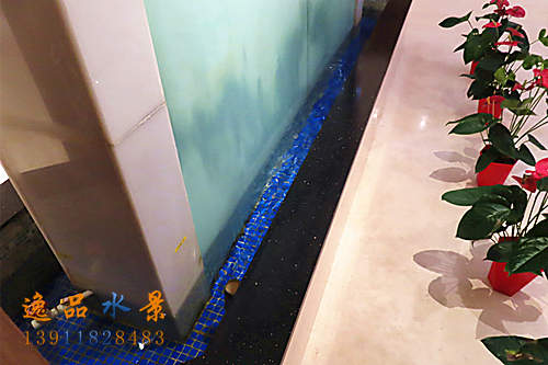 How to deal with the moss growing inside the double-layer glass of the glass flowing wall? Knowledge of Water Curtain Wall